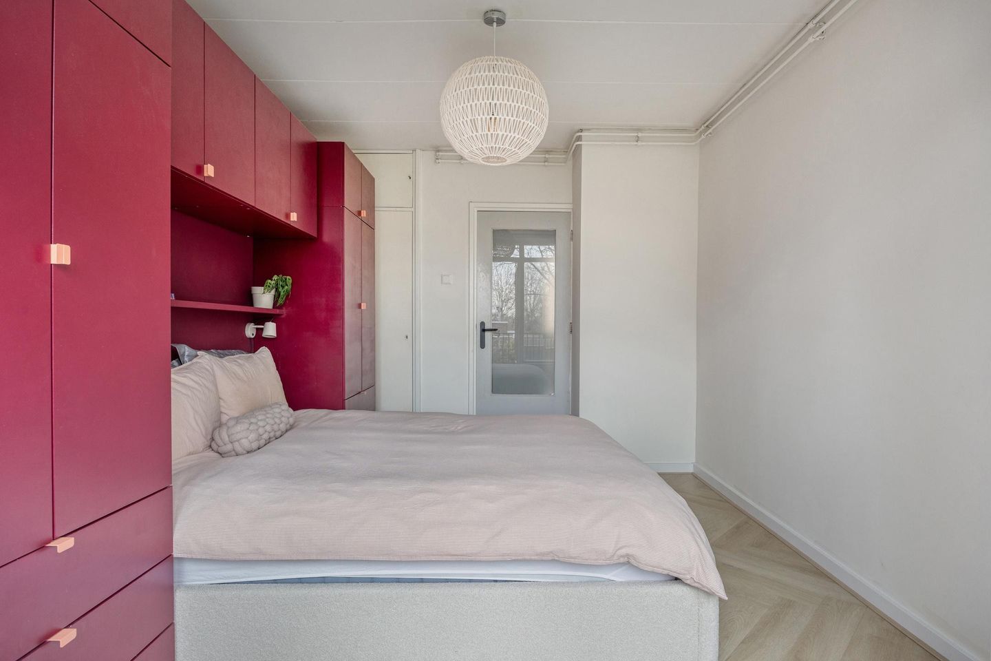 Photo 25 of Peter van Anrooystraat 31