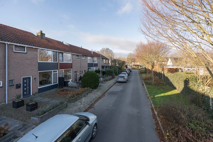 Foto 54 van Julianastraat 13