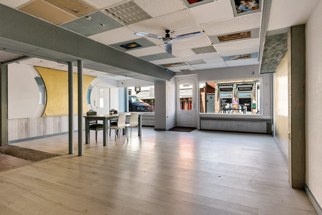 Foto 16 van Voorstraat 106