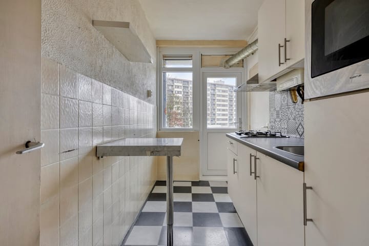 Foto 11 van Ernst Bagelaarstraat 46