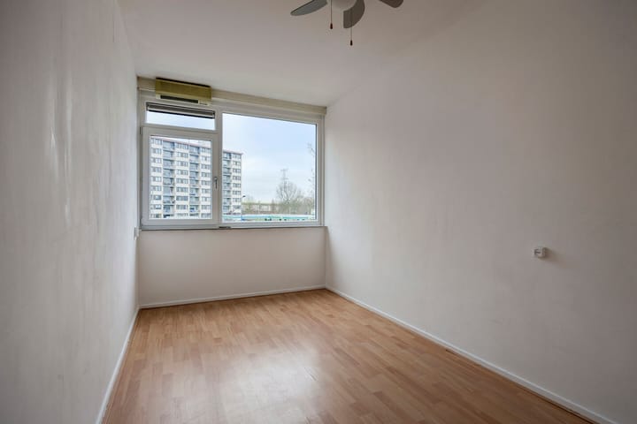 Foto 16 van Ernst Bagelaarstraat 46