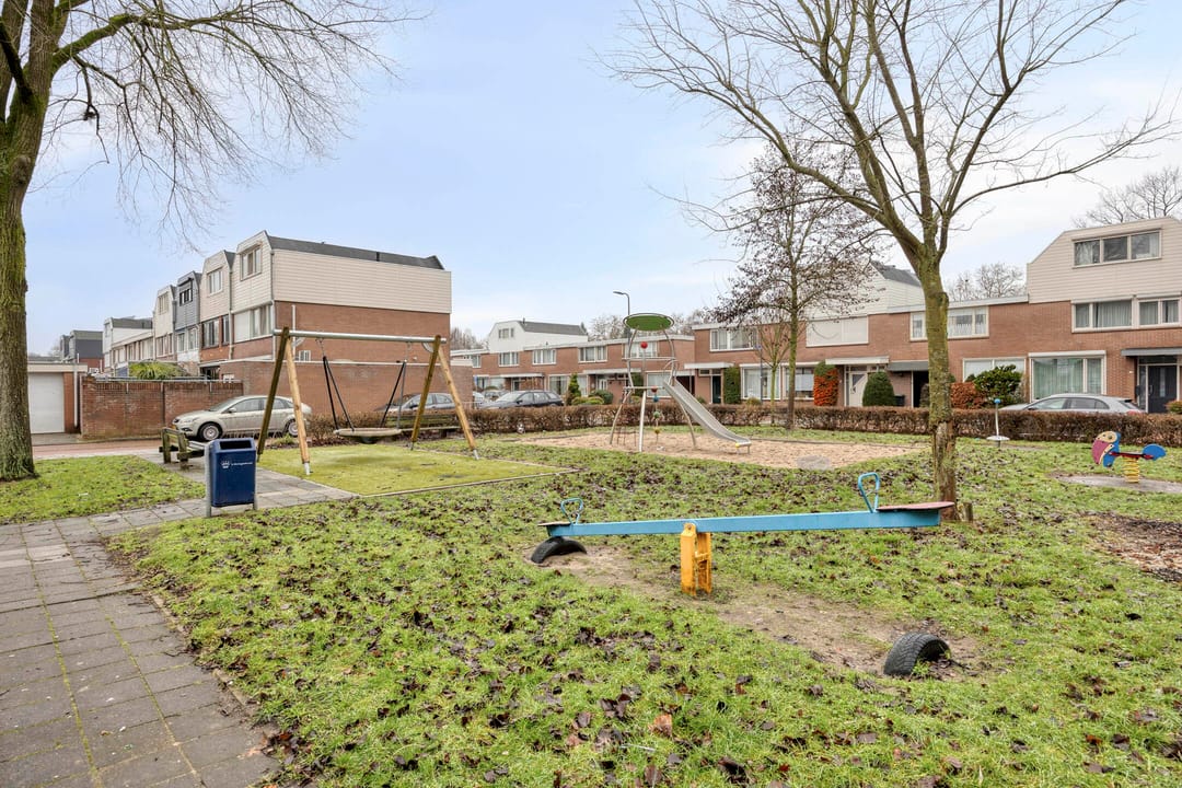 Foto 28 van Ernst Bagelaarstraat 46