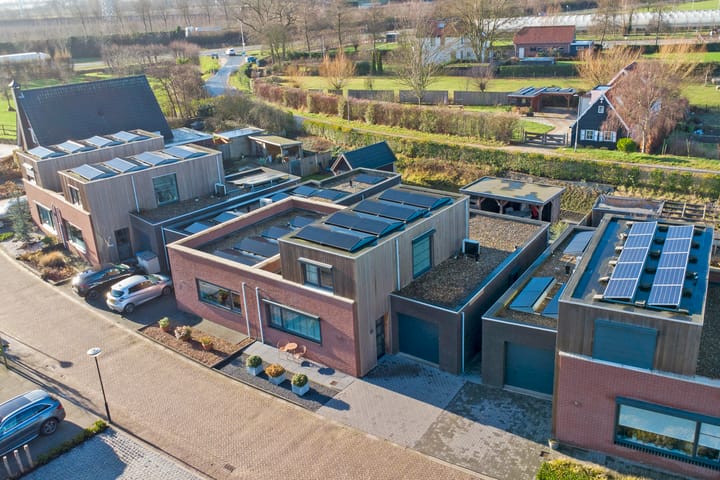 Foto 1 van De Grenadier 9