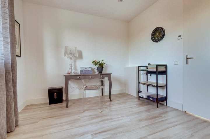 Foto 33 van De Grenadier 9