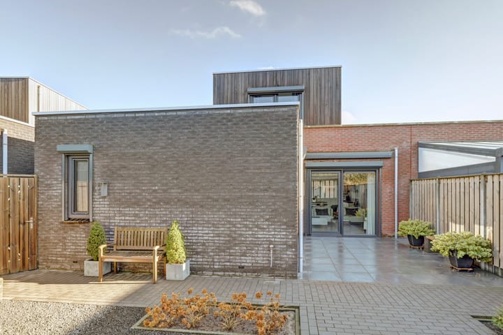 Foto 37 van De Grenadier 9