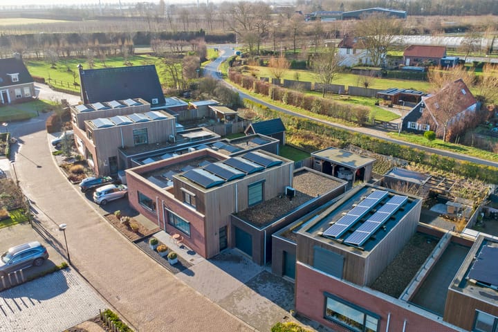 Foto 48 van De Grenadier 9