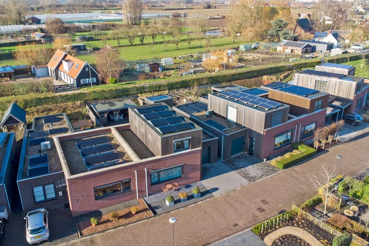 Foto 49 van De Grenadier 9