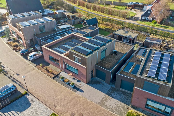 Foto 51 van De Grenadier 9