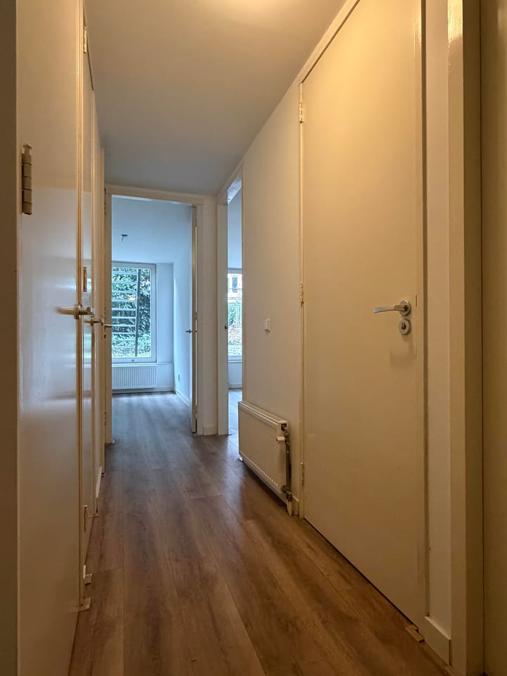 Photo 13 of Rodenrijsestraat 25-A