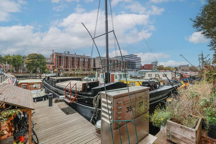 Photo 3 of Westerdok 37