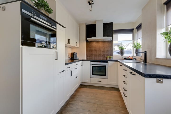 Photo 3 of Slangenburgallee 5