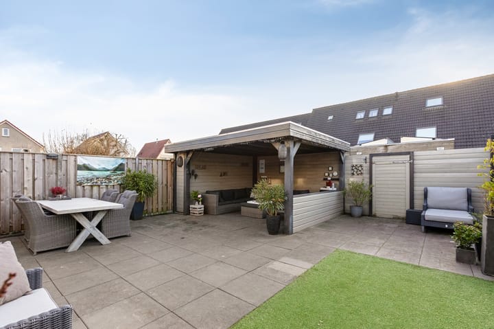 Photo 50 of Slangenburgallee 5