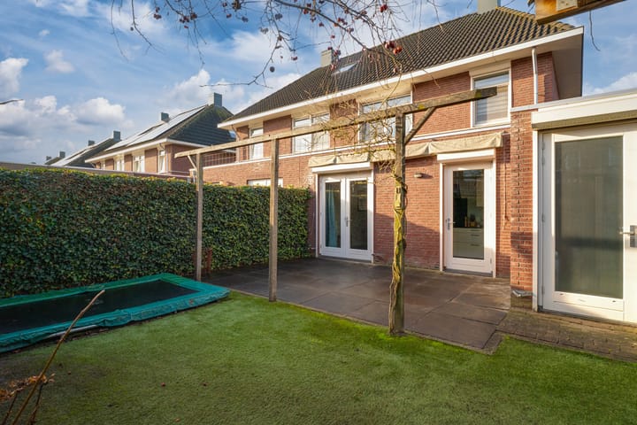 Foto 5 van Vierkenshof 96