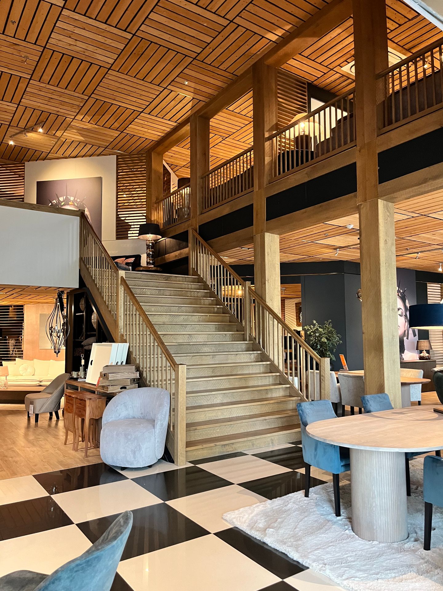 Bekijk foto 2 van Elisabethhof 24