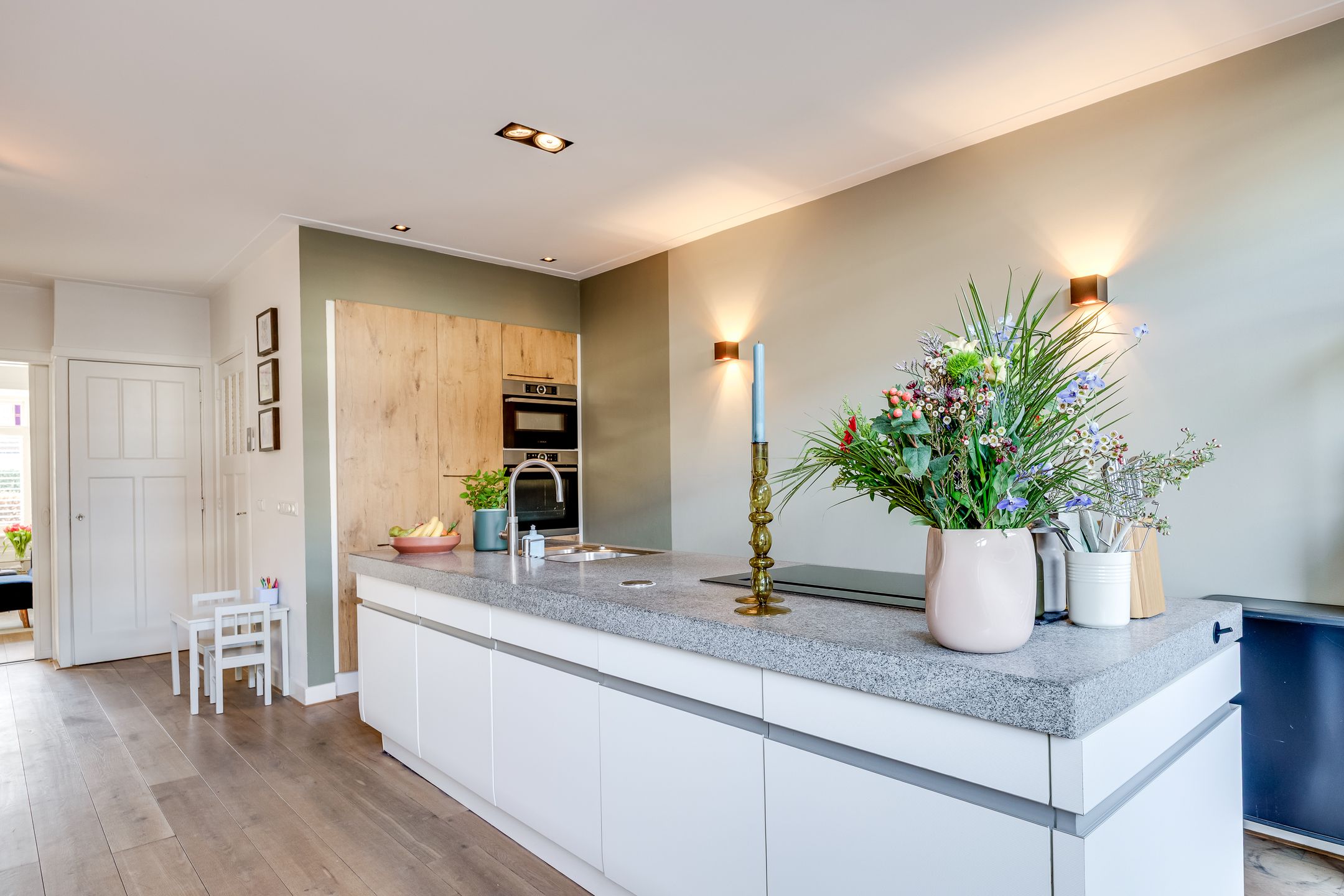 Foto 33 van Regentesselaan 65