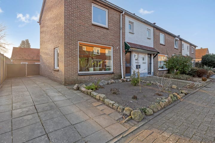 Foto 29 van Berkstraat 8