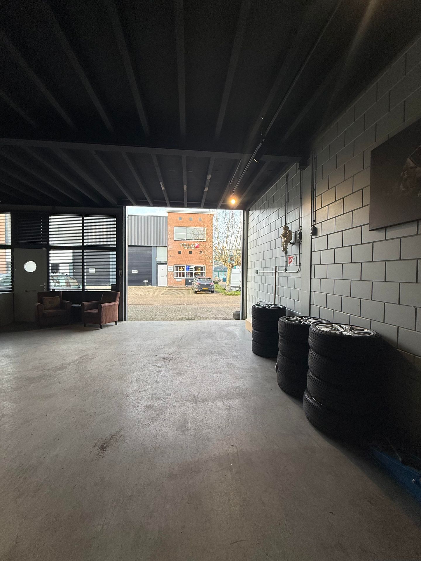 View photo 3 of Ondernemingsweg 56-C