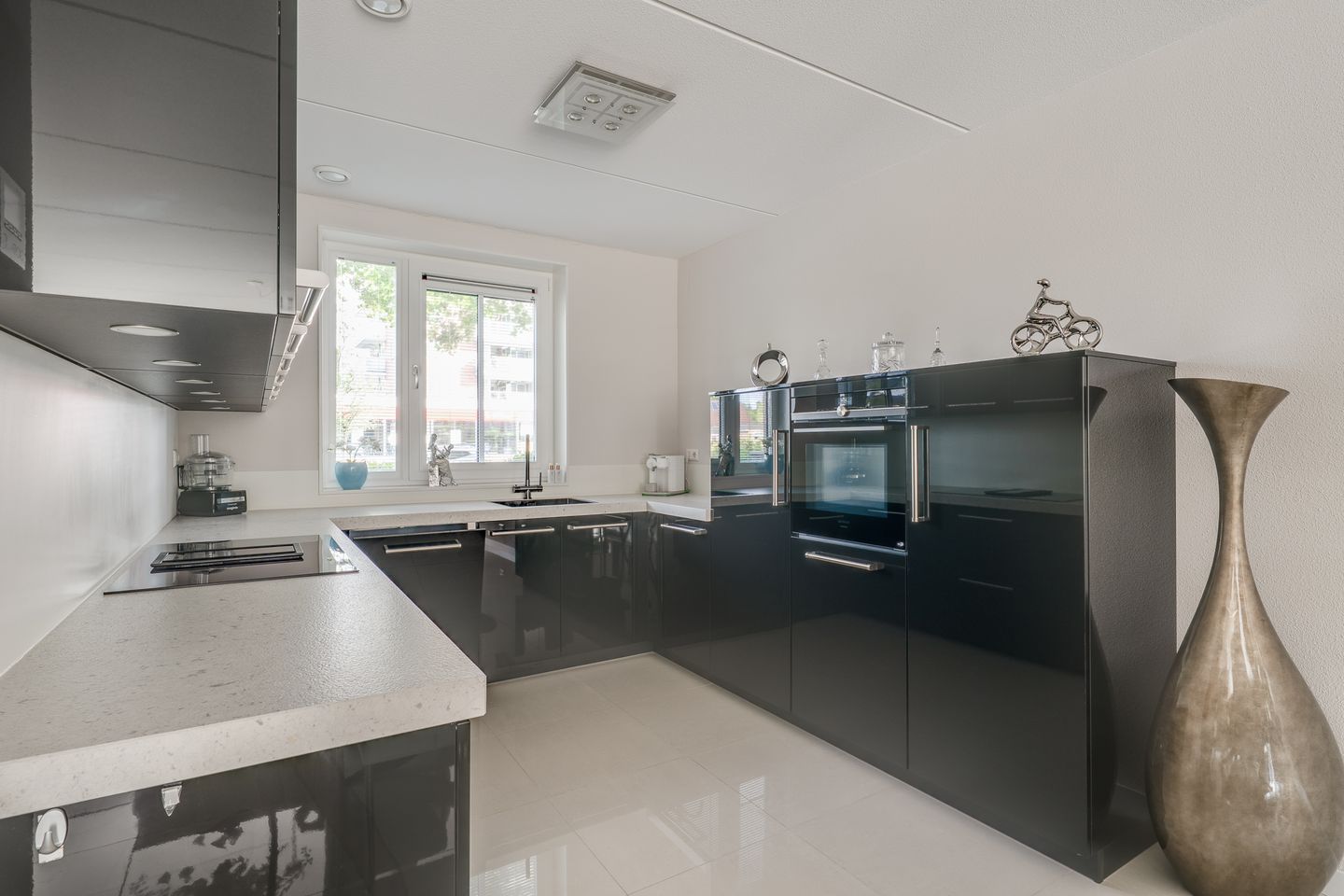 Foto 14 van Erasmuslaan 2-F