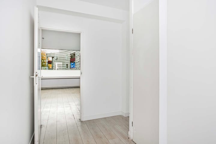 Photo 11 of Neptunusplein 54-A