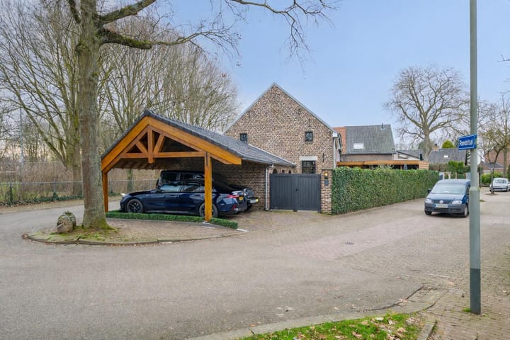 Foto 1 van Rondstaai 1