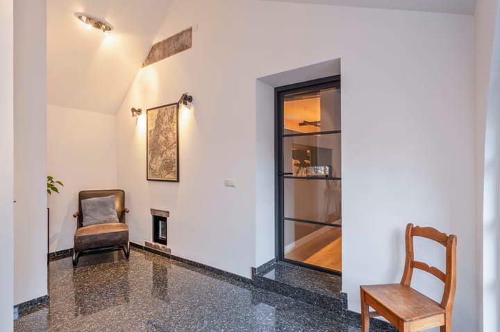 Foto 11 van Rondstaai 1