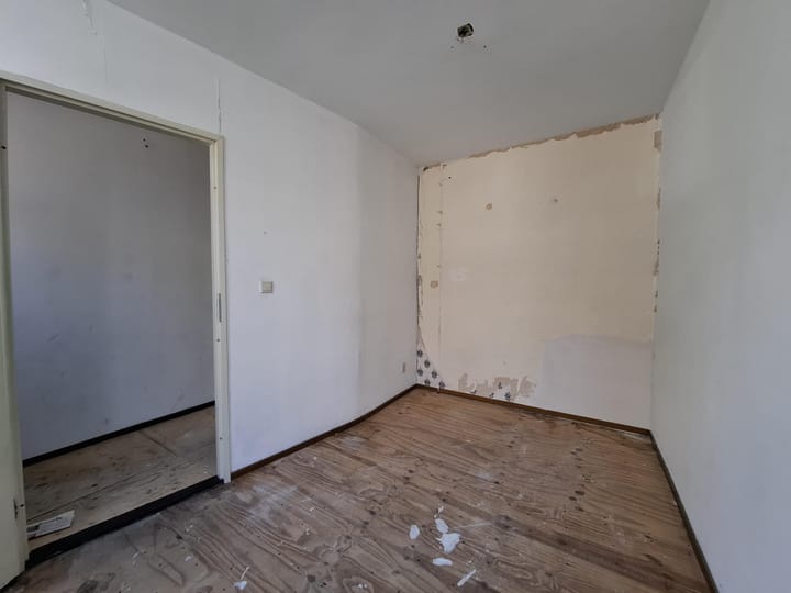 Foto 10 van Van Oosterzeestraat 43-A