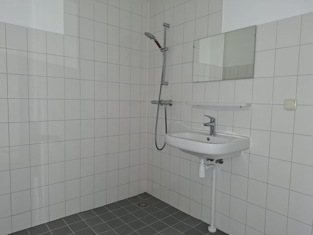 Foto 11 van Van Oosterzeestraat 43-A