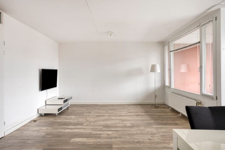 Foto 8 van Onderwijsboulevard 640