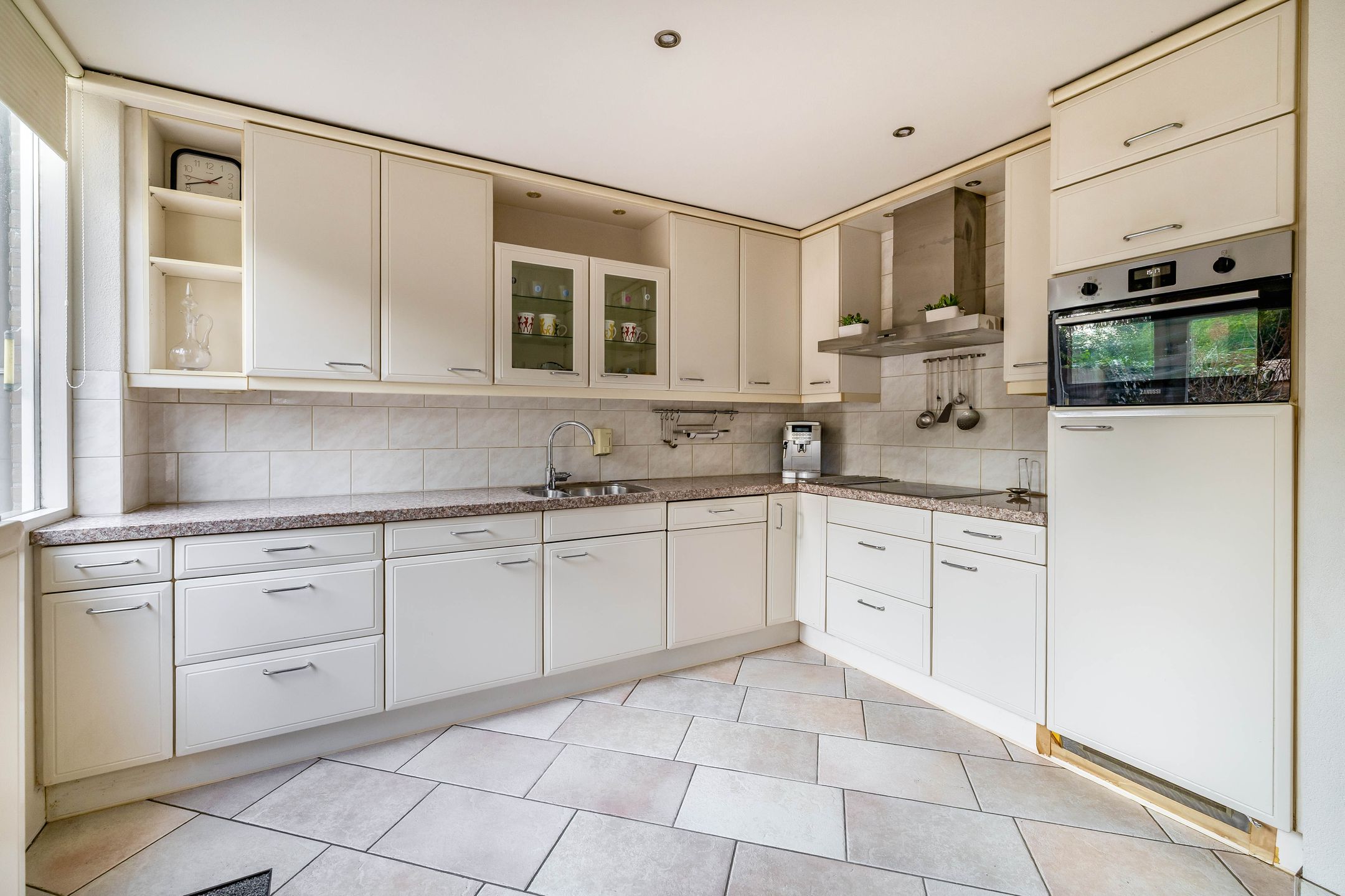 Photo 18 of Witte Klaverlaan 26