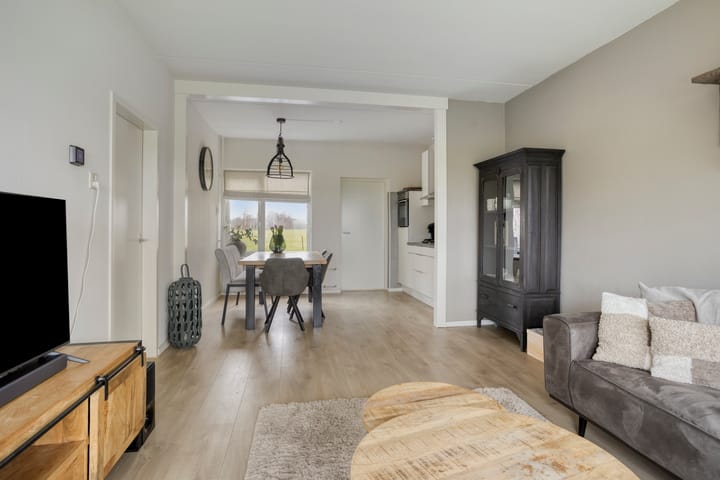 Foto 14 van Dorpsstraat 75