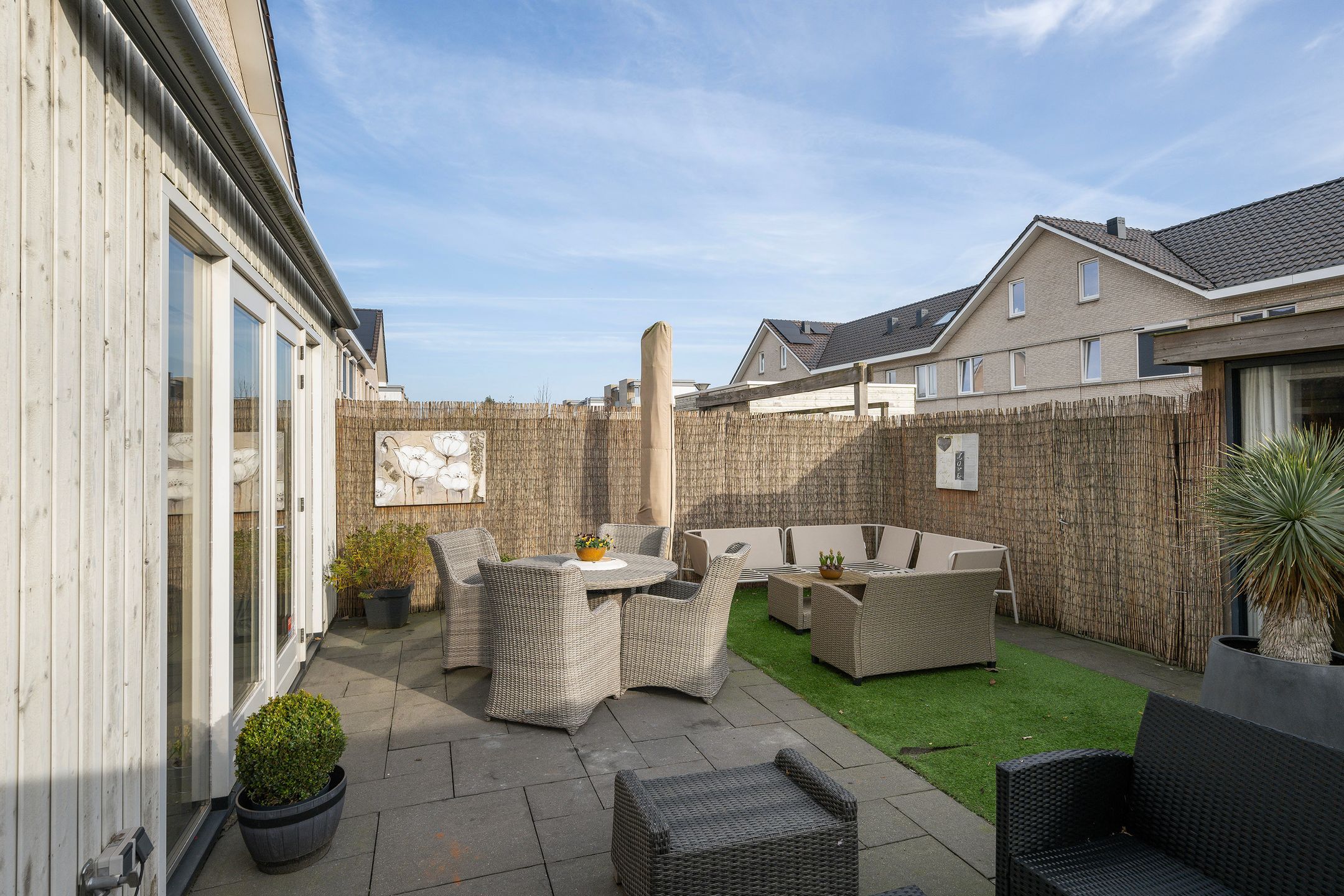 Photo 12 of Leen van der Houwenstraat 38