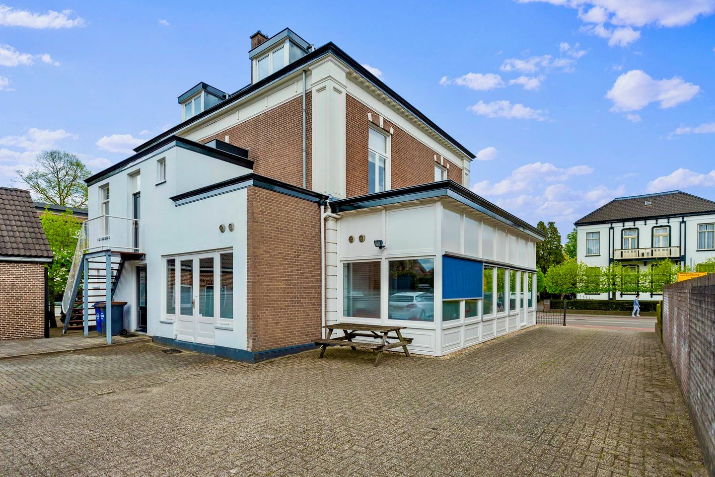 View photo 3 of Deventerstraat 29