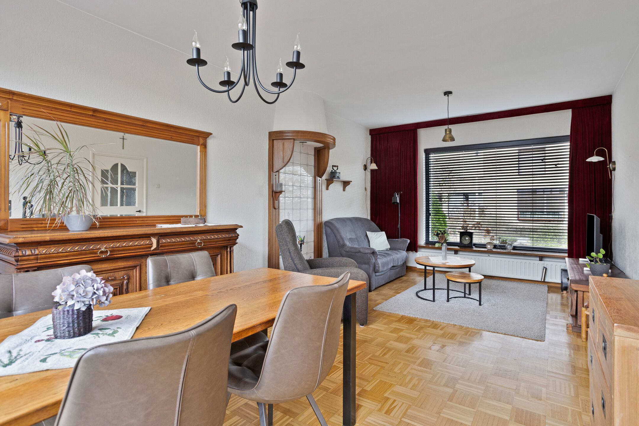 Photo 21 of van Oostsanenstraat 13