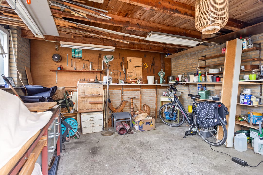 Photo 38 of van Oostsanenstraat 13