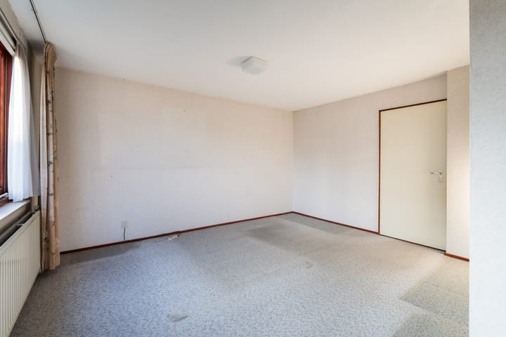 Photo 37 of Vederwier 9