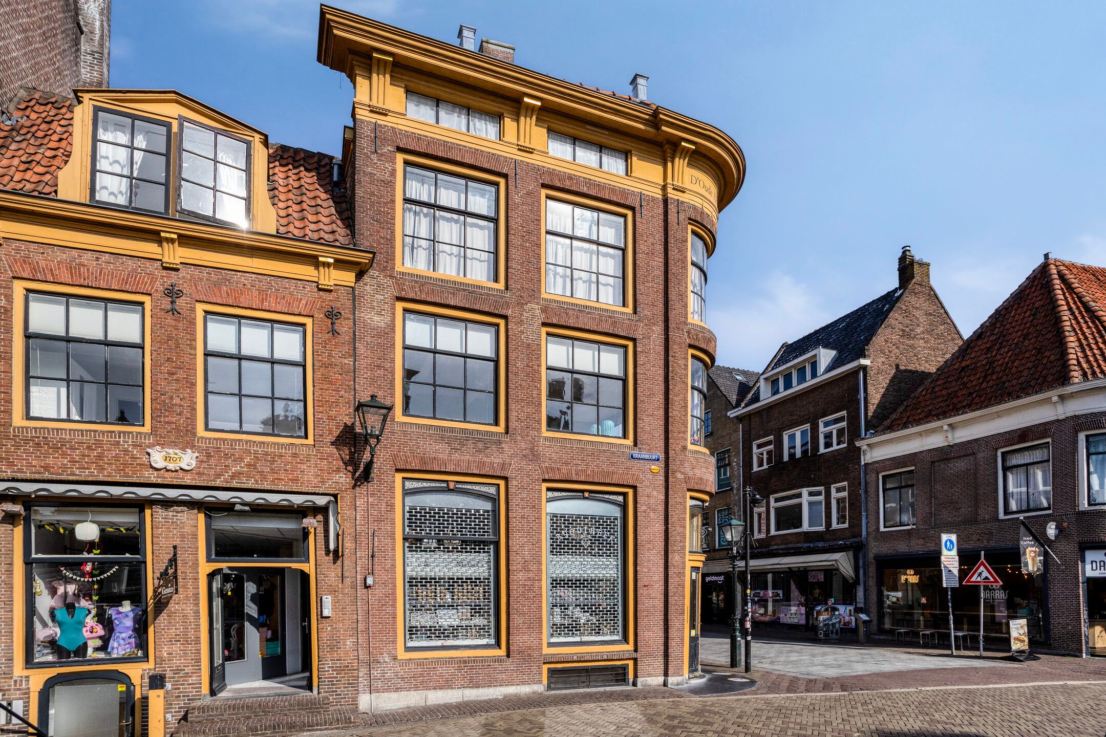 Foto 15 van Kraanbuurt 1-D