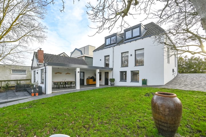 Photo 2 of Spaarndammerweg 26