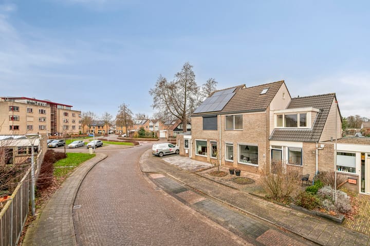 Foto 9 van Izak van der Horststraat 15