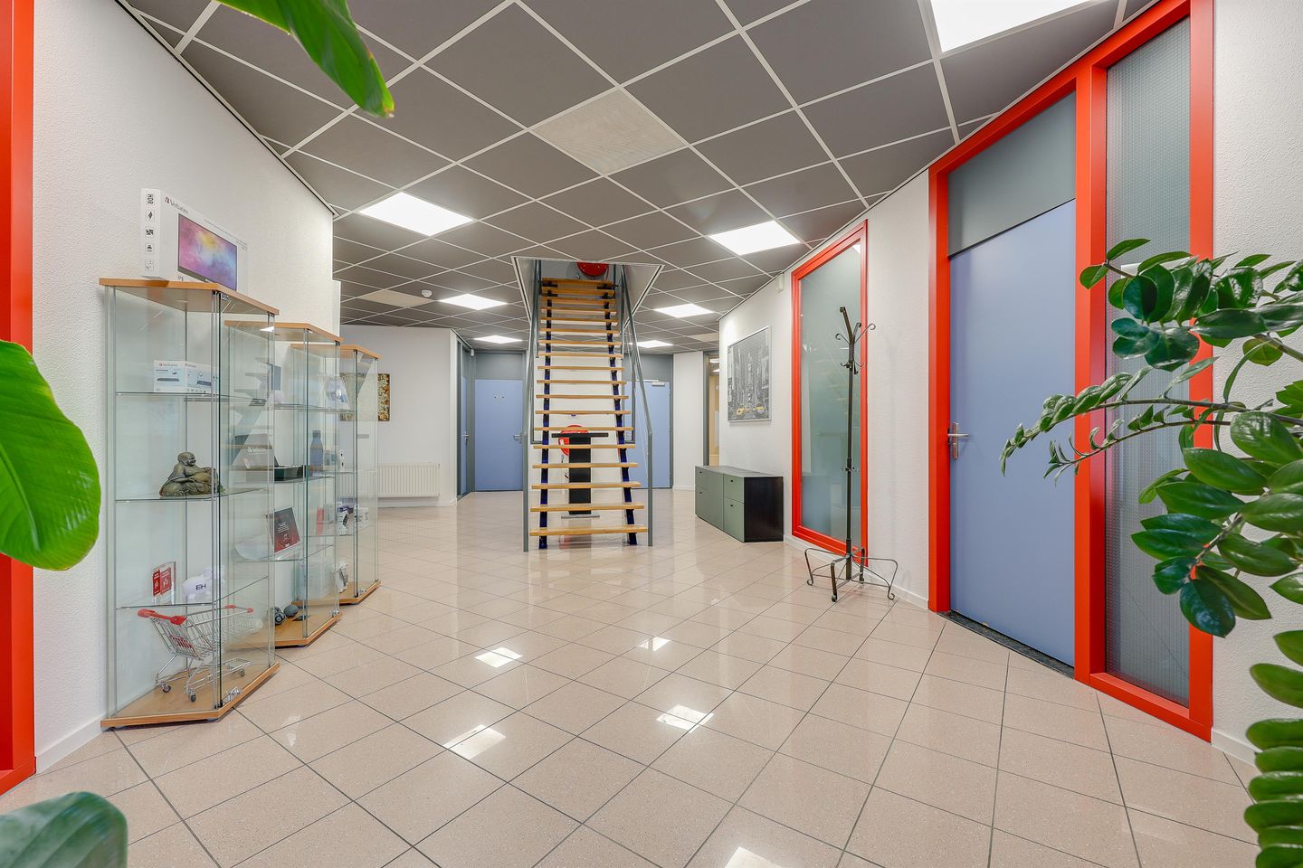 View photo 4 of Televisieweg 159