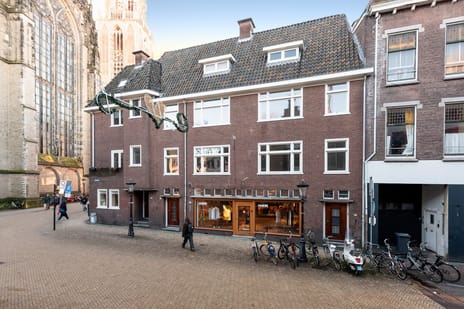 Domstraat 23