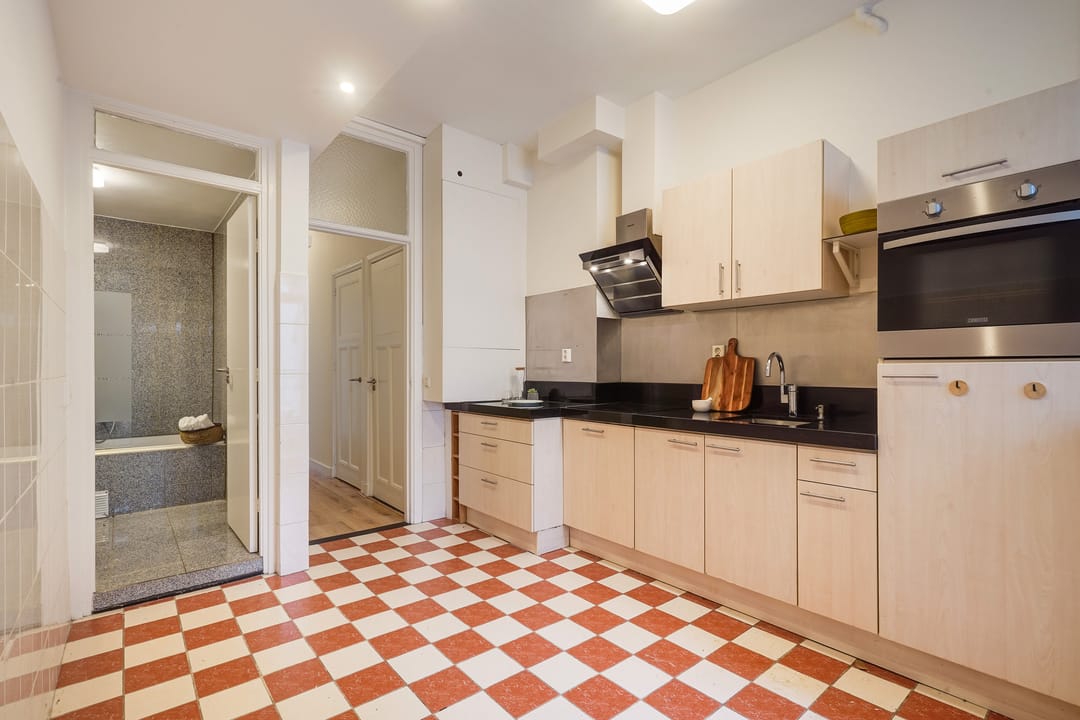 Photo 28 of Valkenboskade 160