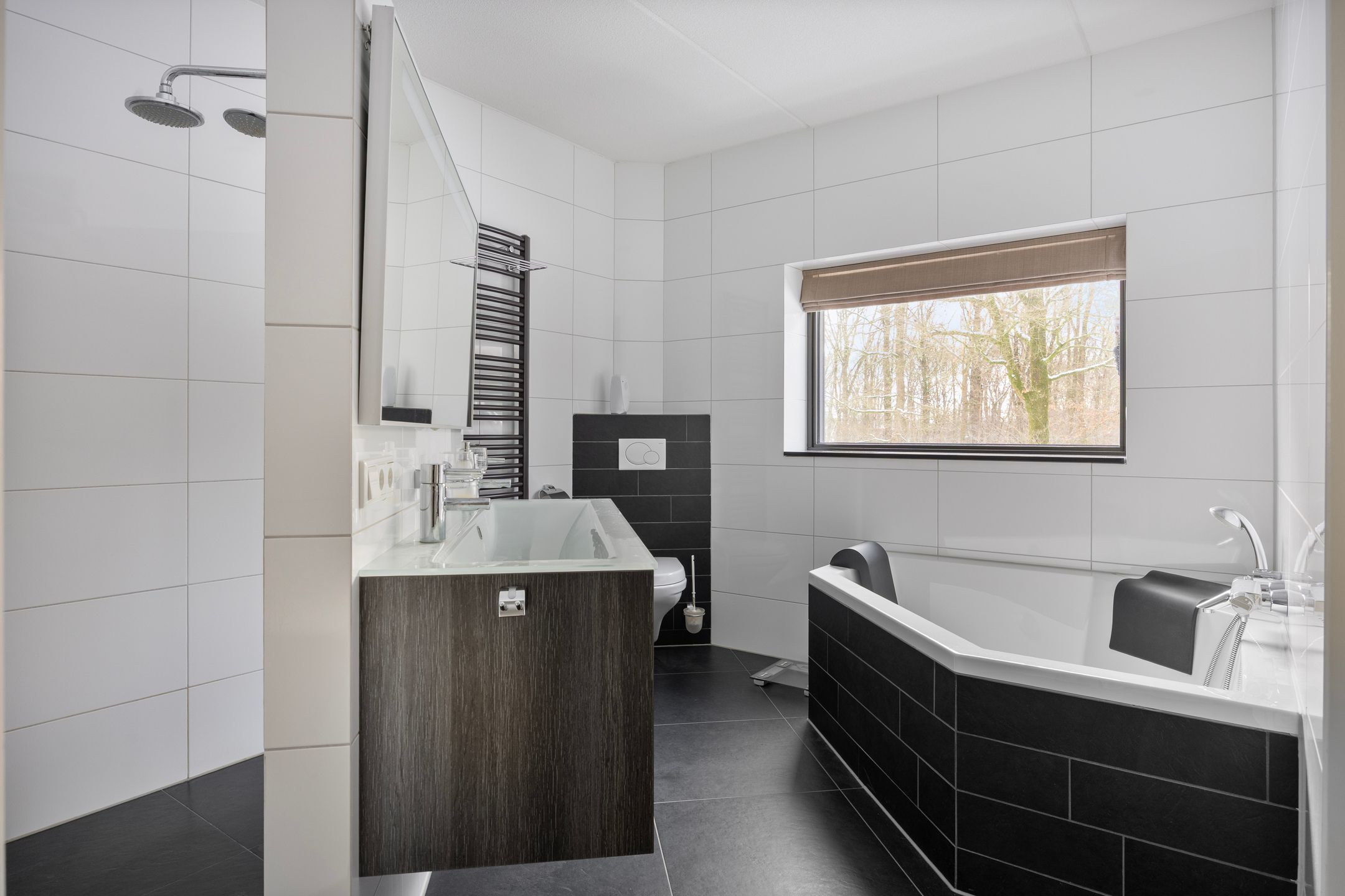 Foto 3 van De Messemaker 43