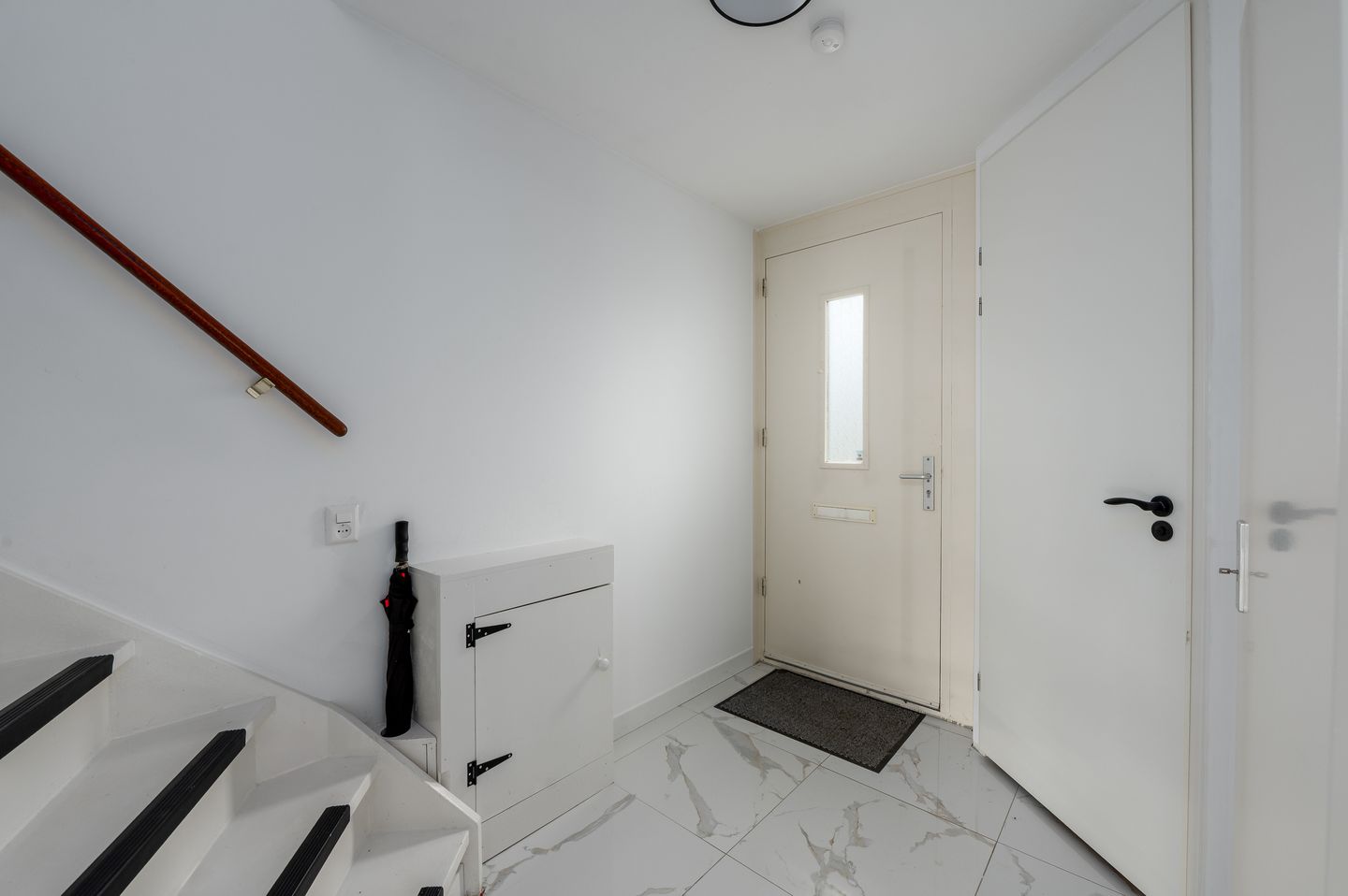 Photo 10 of Jadeplantsoen 34