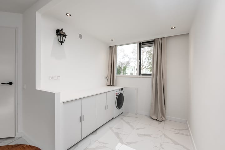 Photo 13 of Jadeplantsoen 34