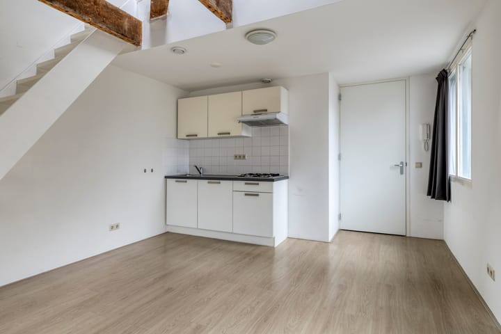 Foto 8 van Meeuwerderweg 75-16