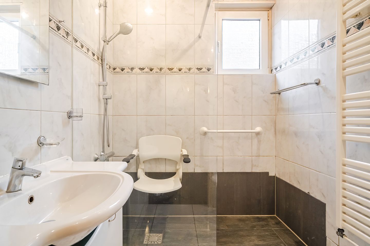 Foto 25 van Pastoor Konijnstraat 38