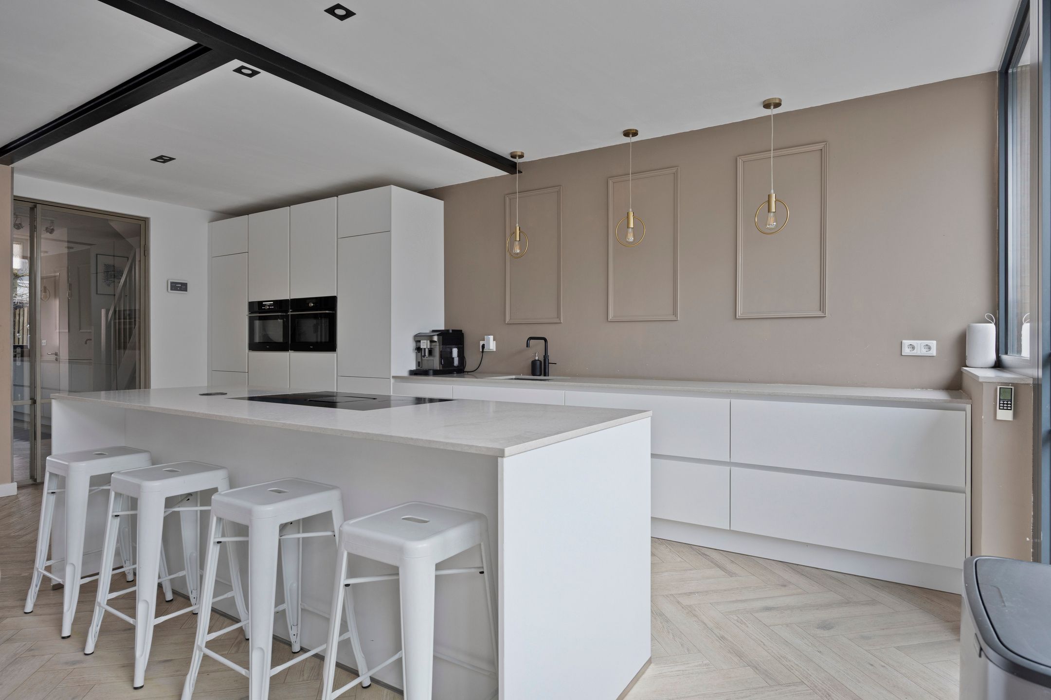 Foto 3 van Johan Enthovenstraat 32