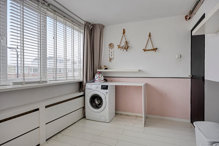 Foto 25 van Johan Enthovenstraat 32