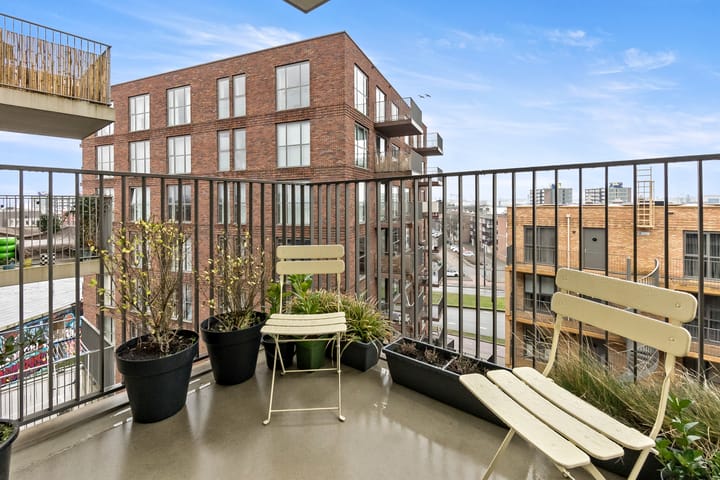 Photo 16 of Diepeveenstraat 99