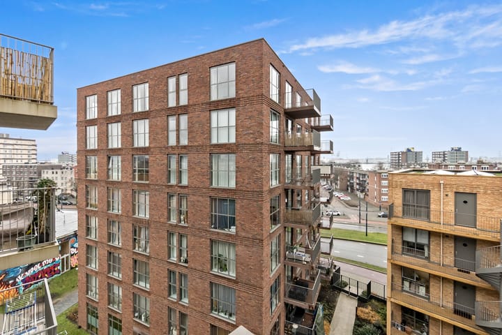 Photo 17 of Diepeveenstraat 99